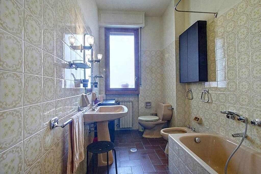 Frati Bigi With Two Bedrooms And Parking Флоренция Екстериор снимка