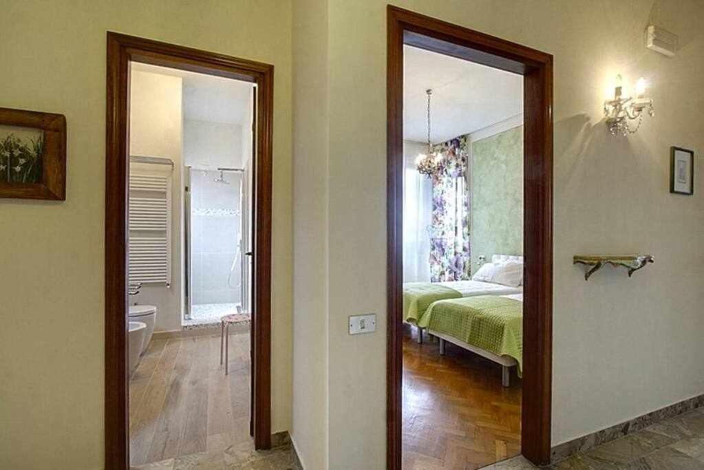 Frati Bigi With Two Bedrooms And Parking Флоренция Екстериор снимка