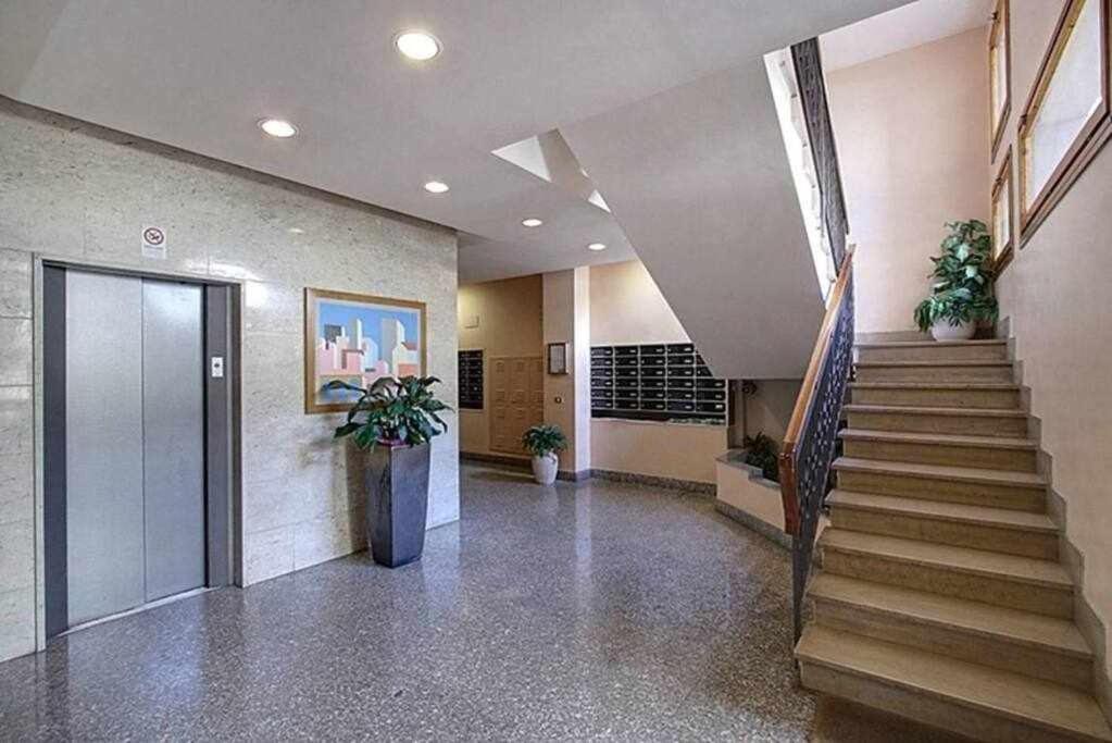 Frati Bigi With Two Bedrooms And Parking Флоренция Екстериор снимка