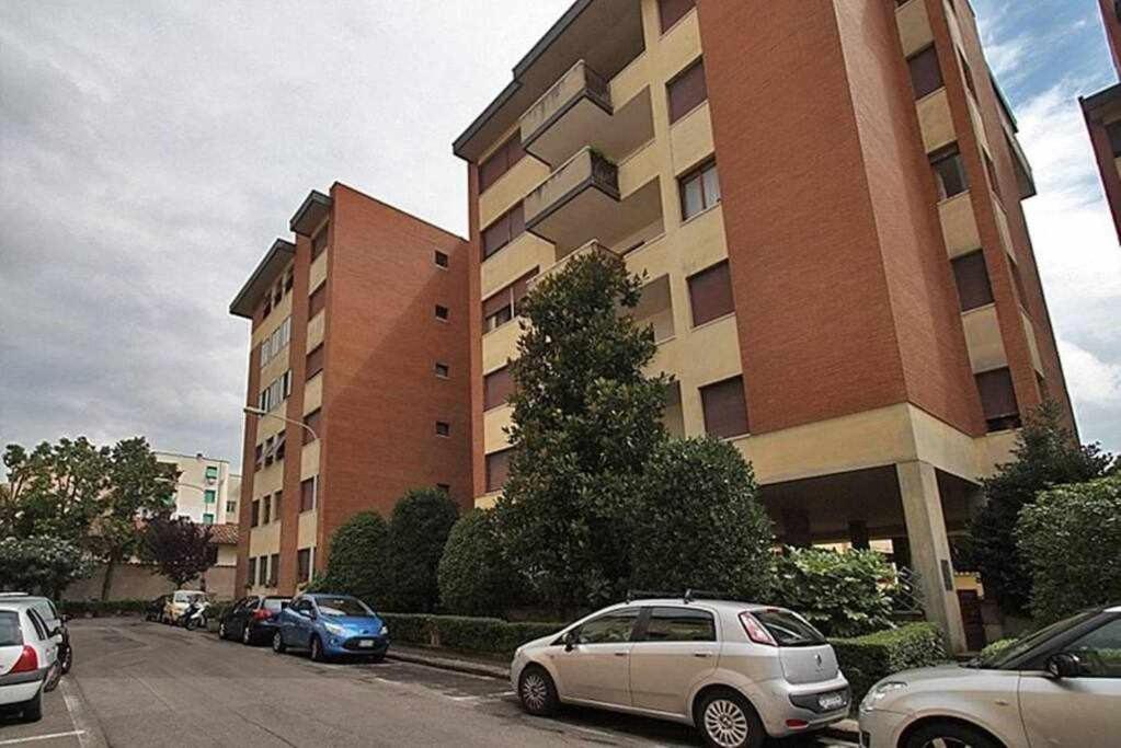 Frati Bigi With Two Bedrooms And Parking Флоренция Екстериор снимка